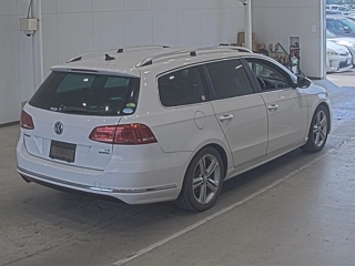 VOLKSWAGEN PASSAT VARIANT 2014