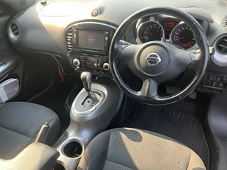 NISSAN JUKE 2011