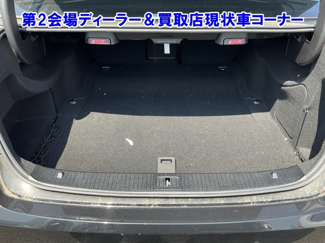 MERCEDES BENZ E CLASS 2011