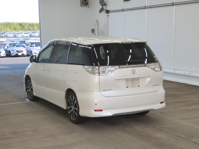 TOYOTA ESTIMA 2012