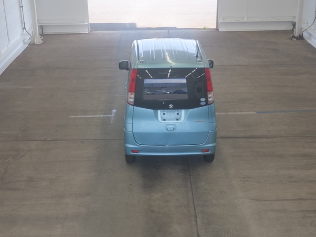 SUZUKI PALETTE 2011