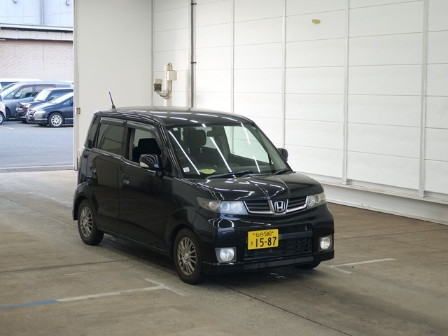 HONDA ZEST 2009