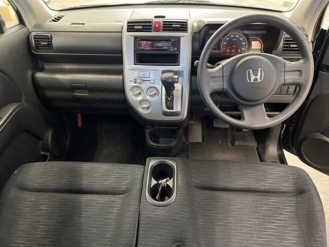 HONDA ZEST 2009