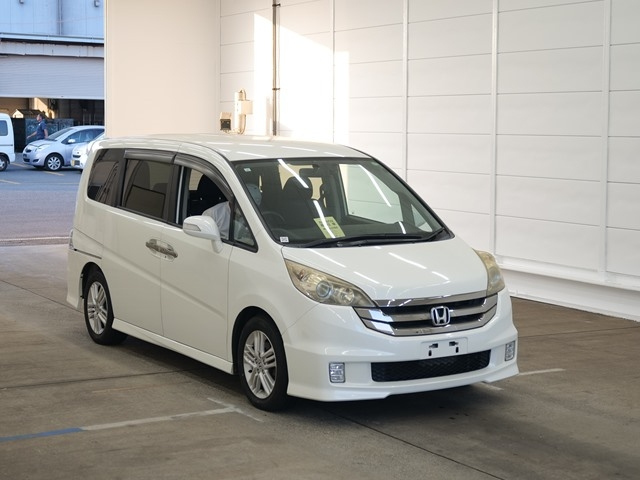 HONDA STEP WAGON 2009