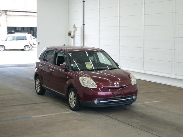 MAZDA VERISA 2012