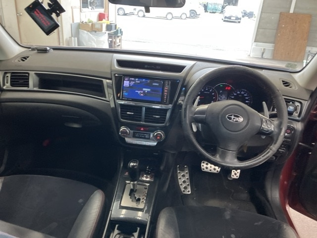 SUBARU EXIGA 2014