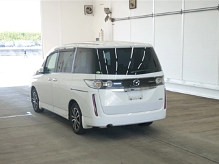 Заказать MAZDA BIANTE