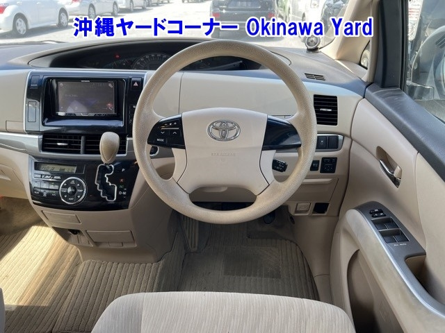 TOYOTA ESTIMA 2015