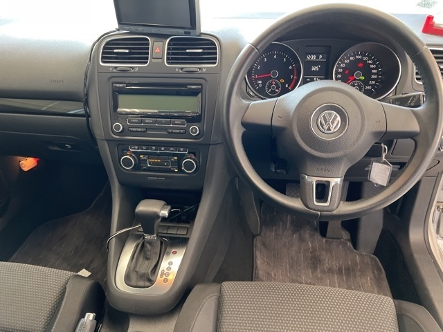 VOLKSWAGEN GOLF 2009