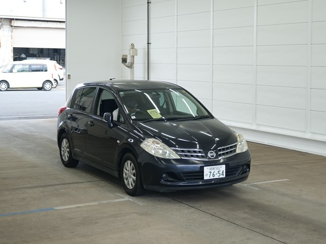 NISSAN TIIDA 2009
