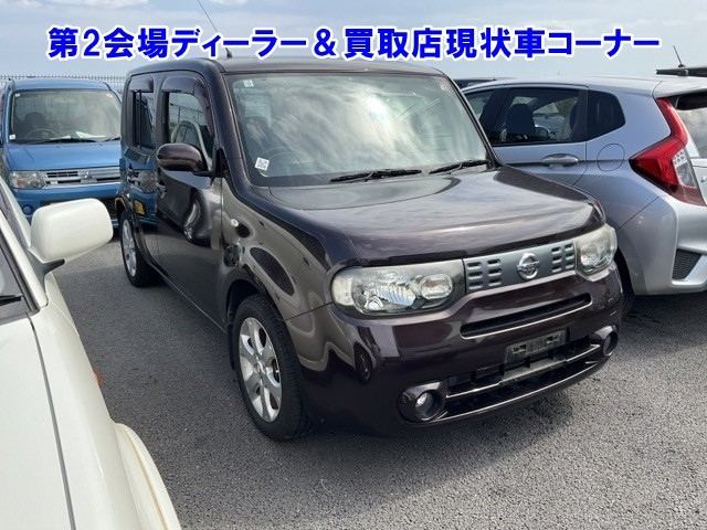 NISSAN CUBE 2012