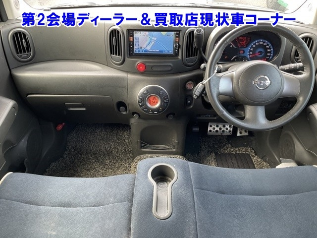 NISSAN CUBE 2012