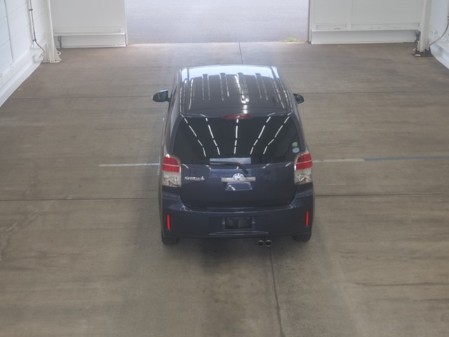 TOYOTA SPADE 2013