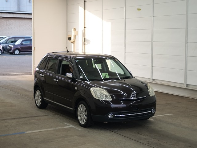 MAZDA VERISA 2009