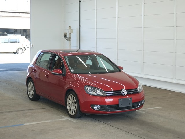 VOLKSWAGEN GOLF 2011