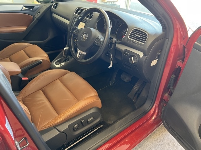 VOLKSWAGEN GOLF 2011