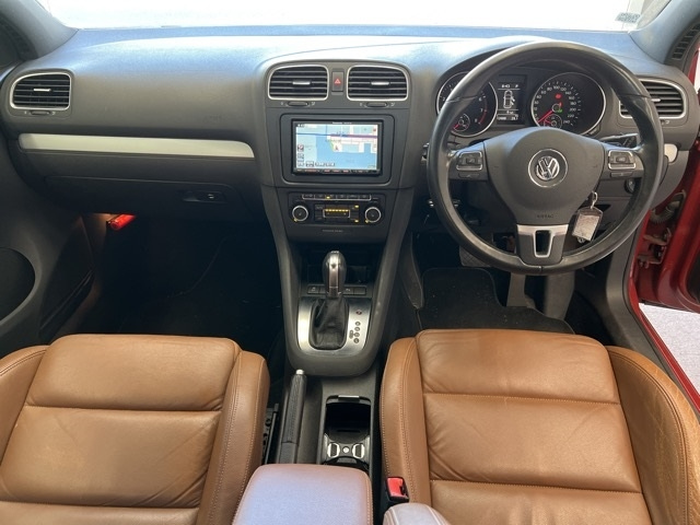 VOLKSWAGEN GOLF 2011