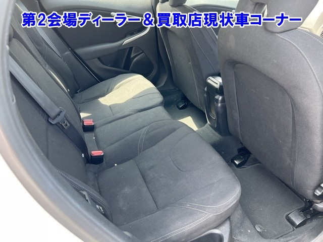 VOLVO V40 2014