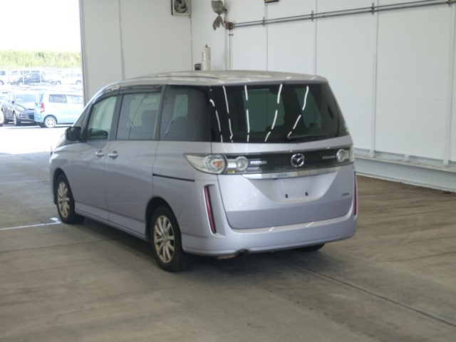 MAZDA BIANTE 2011
