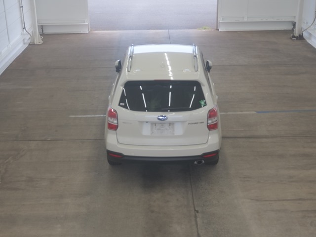 SUBARU FORESTER 2015