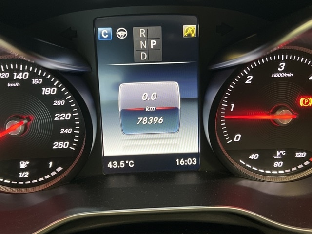 MERCEDES BENZ C CLASS 2017