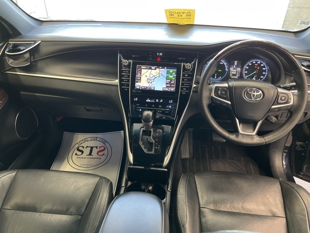 TOYOTA HARRIER 2015