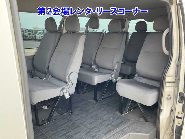 TOYOTA HIACE 2008