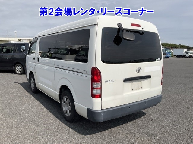 TOYOTA HIACE 2008