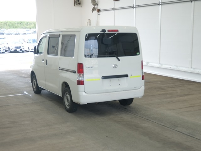 TOYOTA TOWN ACE VAN 2012