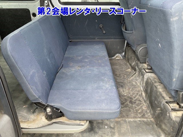 DAIHATSU HIJET VAN 2013