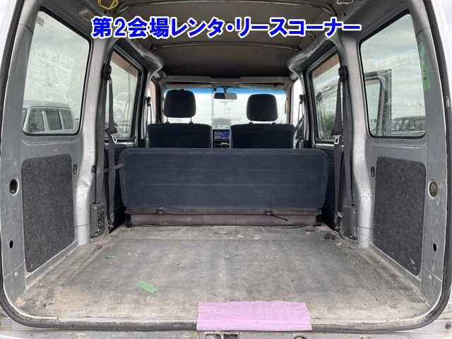 DAIHATSU HIJET VAN 2013