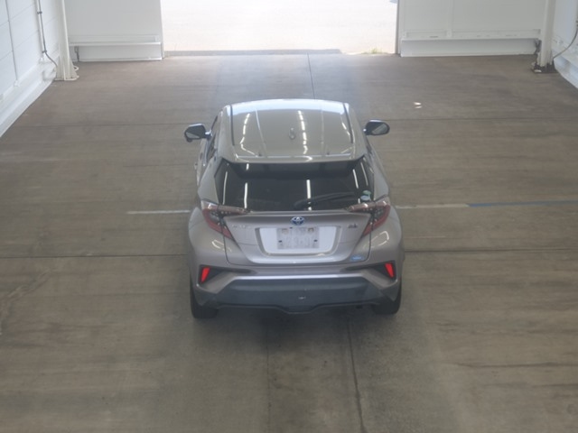 TOYOTA C-HR 2017