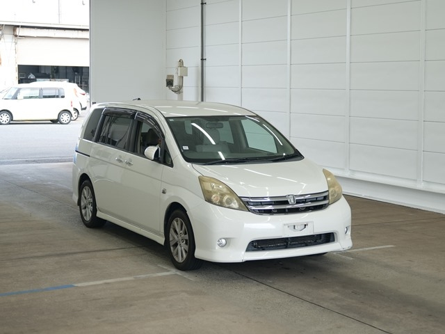 TOYOTA ISIS 2008