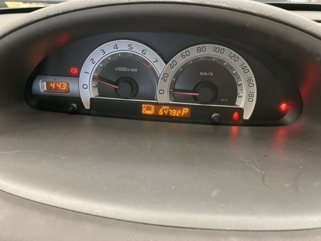 TOYOTA SIENTA 2014
