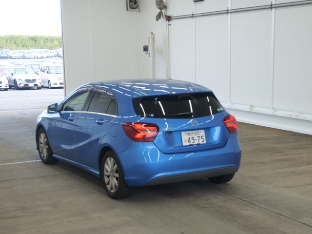 MERCEDES BENZ A CLASS 2016