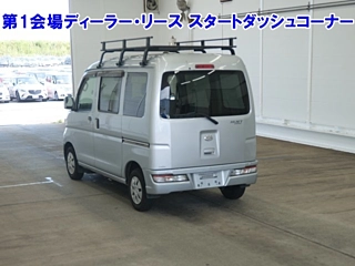 Заказать DAIHATSU HIJET VAN
