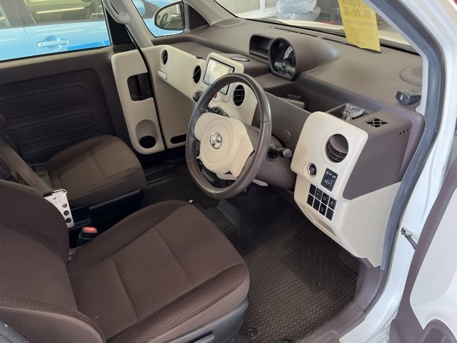 TOYOTA SPADE 2014