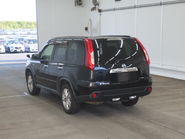 NISSAN X-TRAIL 2011