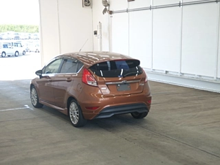 Заказать FORD FIESTA