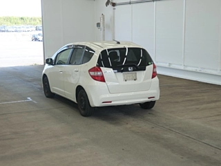 Заказать HONDA FIT
