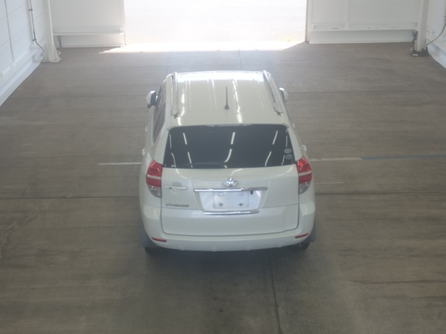 TOYOTA VANGUARD 2010