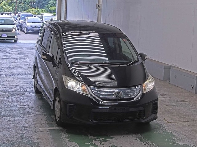 HONDA FREED 2014