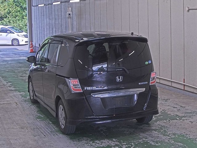 HONDA FREED 2014