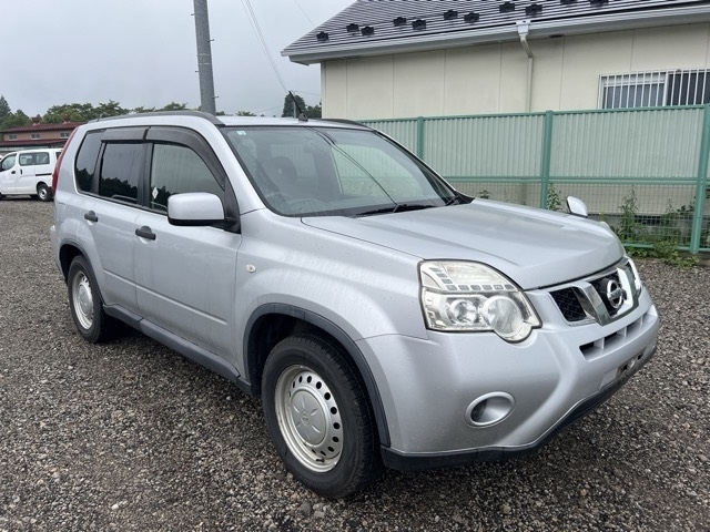 NISSAN X-TRAIL 2012