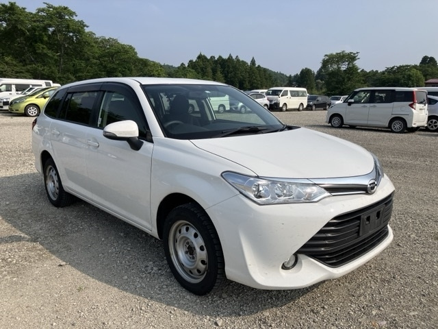 TOYOTA COROLLA FIELDER 2016