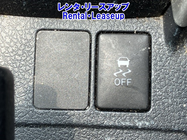 TOYOTA COROLLA FIELDER 2016