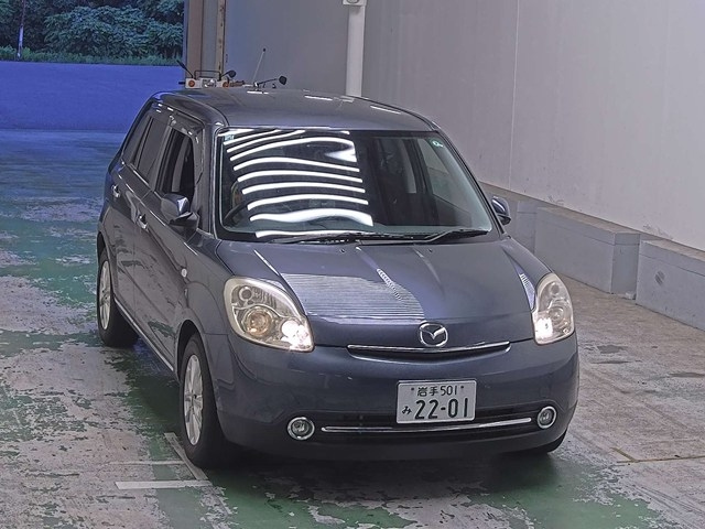 MAZDA VERISA 2009