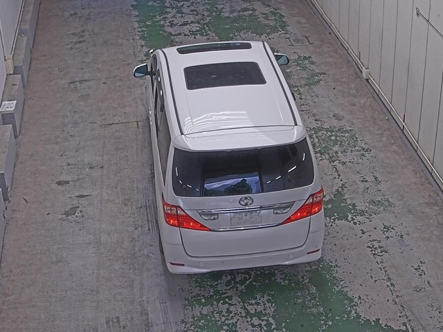 TOYOTA ALPHARD 2008