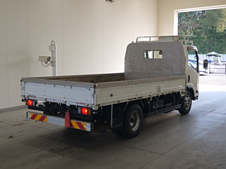 ISUZU ELF 2017