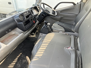 HINO DUTRO 2014